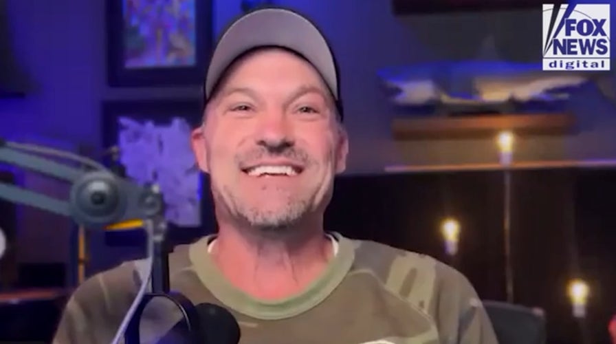 'Beverly Hills, 90210' alum Brian Austin Green lacked 'confidence' to hole 18-year-long rift with Tori Spelling