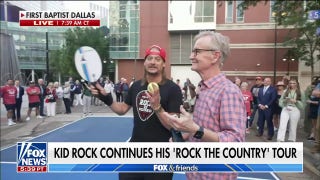 Kid Rock plays pickleball ahead of Rock N Rodeo event - Fox News