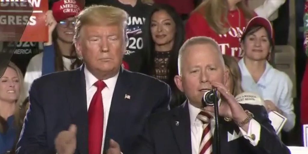 Former Democrat Joins Trump At New Jersey Rally | Fox News Video