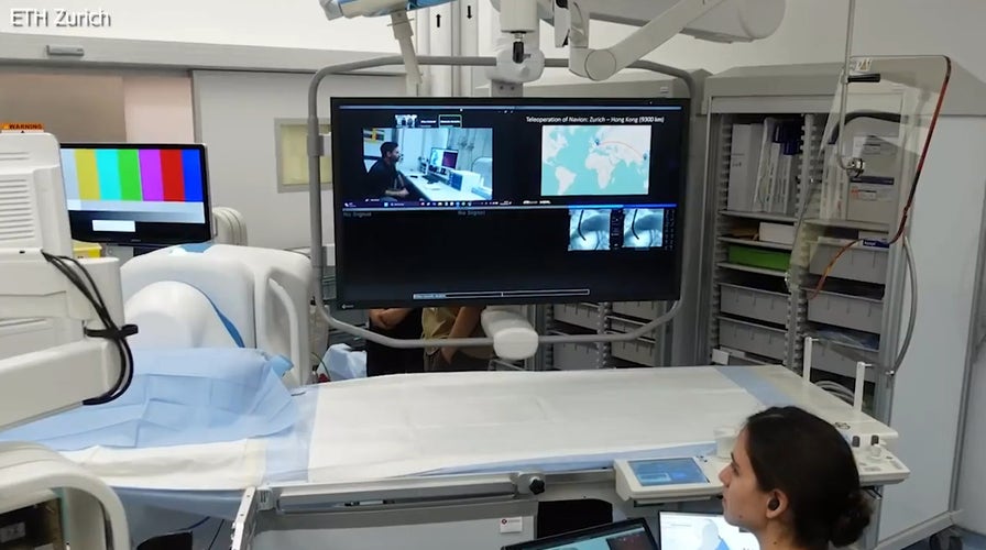 'CyberGuy': Surgeons use video game controller for long-distance procedure