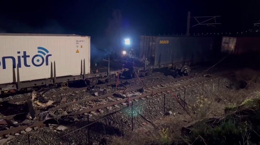 Video captures aftermath of deadly Greece train crash