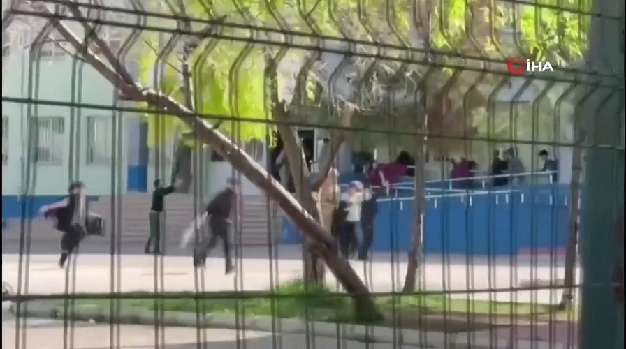 Students flee from Turkey high school during shooting