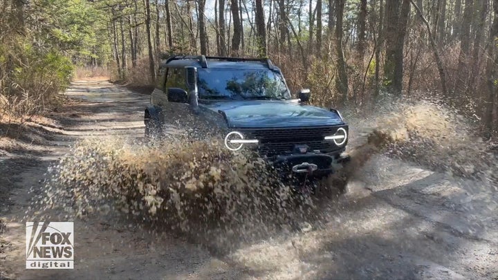 Review: 2023 Ford Bronco Everglades