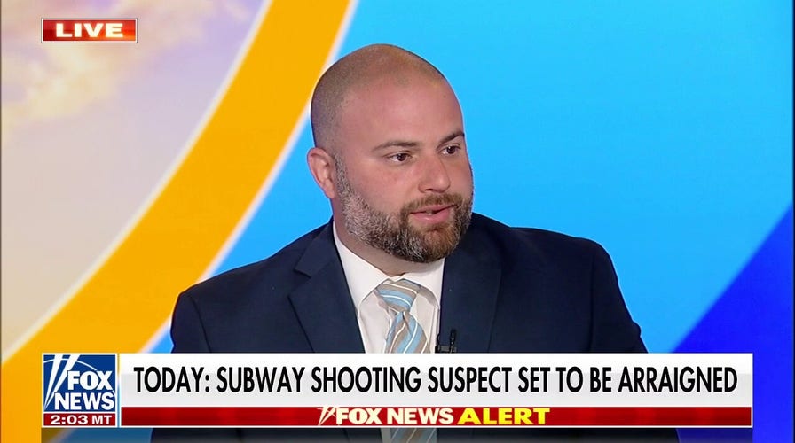 New York councilman: Tourists should avoid NYC until there's a 'change of leadership'