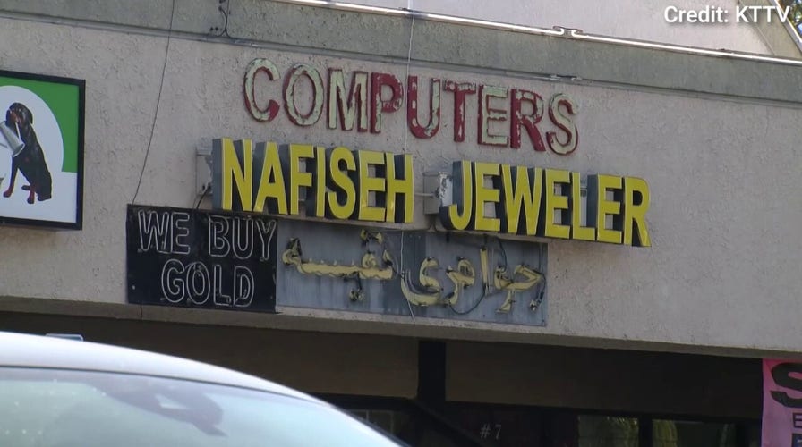 Burglar drops successful  from supra  during jewelry store   break-in