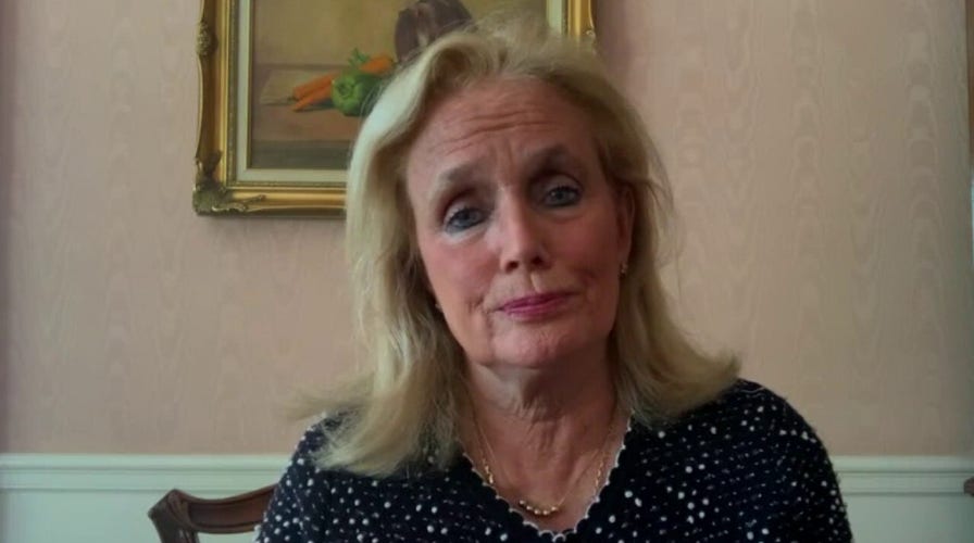 Presidential race tightens in several battleground states