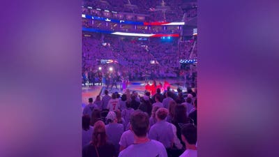 Dream, Valkyries leave court before national anthem at WNBA Finals Game 1
