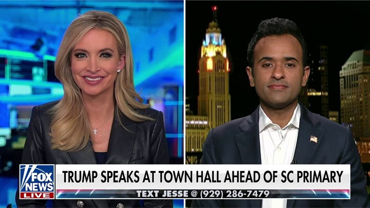 Kayleigh McEnany: Trump looks like he's focused on winning new voters