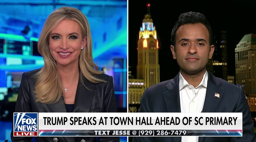 Kayleigh McEnany: Trump looks like he's focused on winning new voters