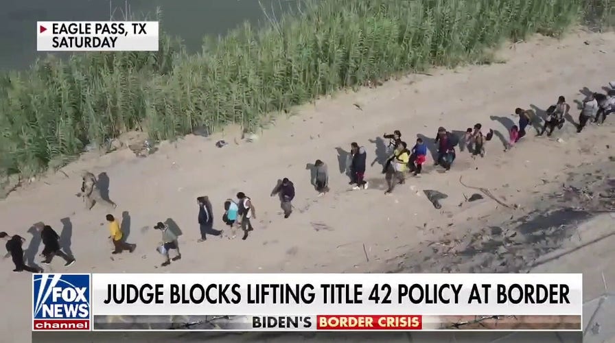 'Nothing has changed at southern border' since Title 42 reversal blocked: Bill Melugin