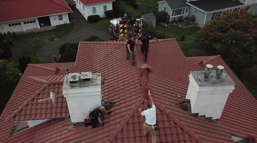  Drone video captures Connecticut police making arrest on roof of three-story home