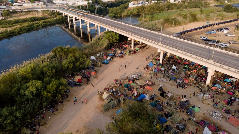 ‘The Five’ address potential surge of 60k migrants to the southern border