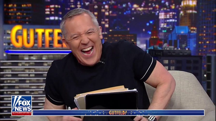 'Gutfeld!' on reports that Bill Gates tested boring outfits to look like Mr. Rogers