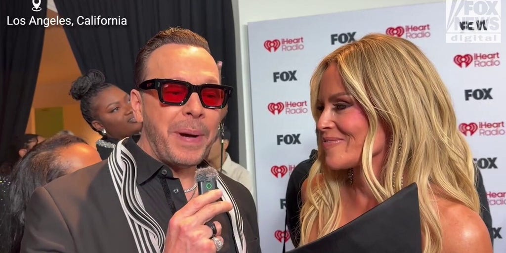 Jenny McCarthy and Donnie Wahlberg prefer date nights in and watching 'The Chosen'