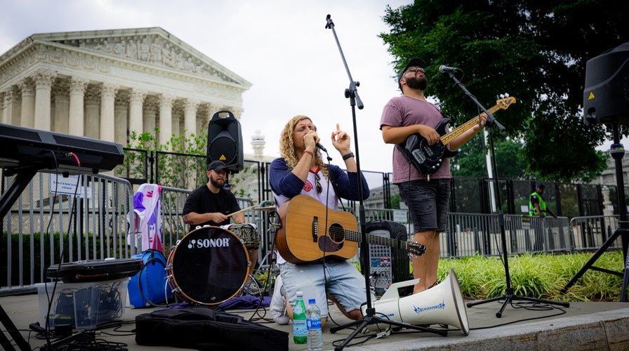 Christian singer Sean Feucht leads worship outside Supreme Court after historic abortion ruling
