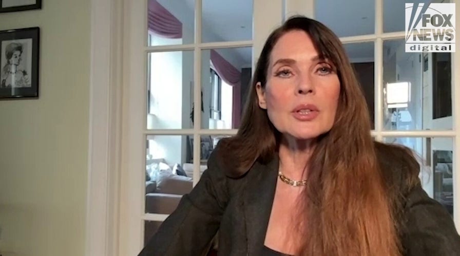 Carol Alt says Denise Richards and Richards' husband introduced her to OnlyFans