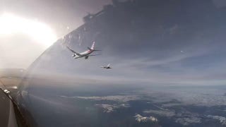 Italian fighter jets escort American Airlines flight to Rome after bomb threat - Fox News