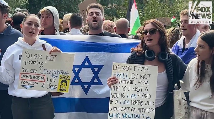 'Se sienten amenazados': Estudiantes judíos de Nueva York reflexionan sobre el antisemitismo, aniversario del 7 de octubre