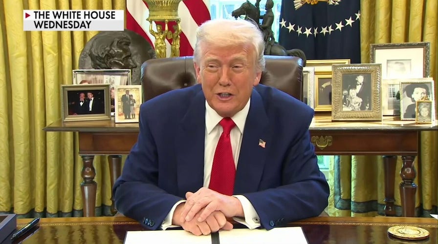 Trump signs executive order to restore 'shower freedom' previously limited from Obama, Biden