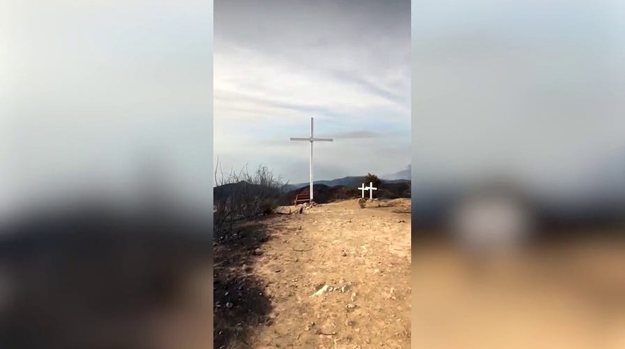 Cross overlooking Pepperdine University survives Franklin Fire