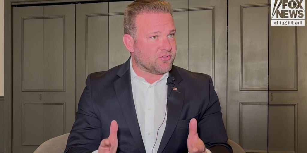 Military vet, Senate candidate says Minnesotans ‘embarrassed’ by Tim Walz
