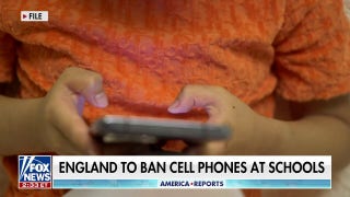 England to ban phones in schools - Fox News