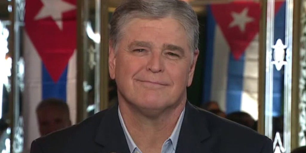 Hannity shows support for Cuba's fight for freedom: 'they
should be living in paradise'