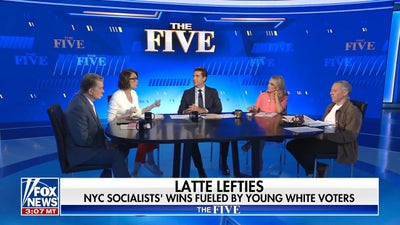 ‘The Five’: The Democratic establishment can see 'blood in the water'