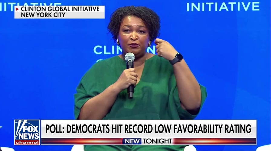  Pollster aghast at Dems’?strategy on key issues