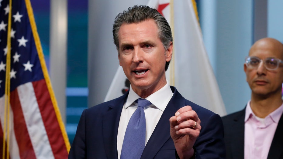 California Gov Gavin Newsom Announces Statewide Coronavirus Stay