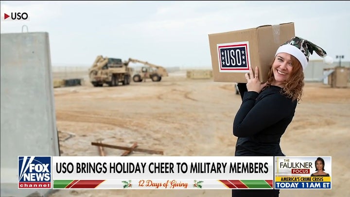 'Fox & Friends' honors USO for bringing Christmas spirit to military men and women