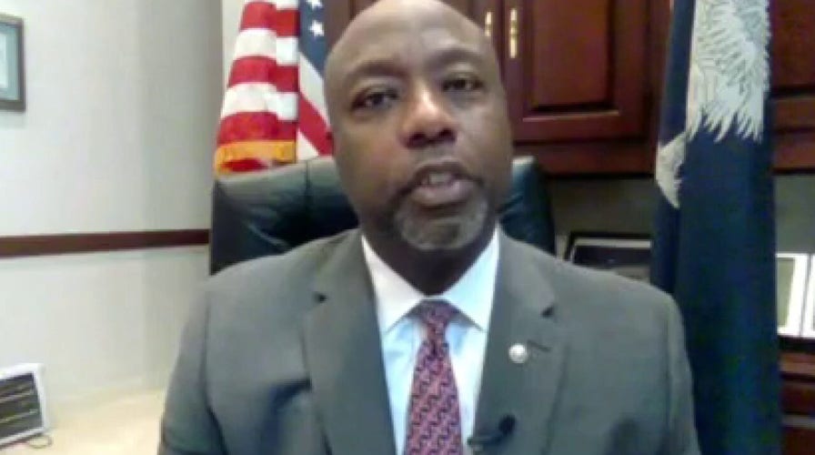 Sen. Scott praises Rep. Lewis' fight for financial literacy