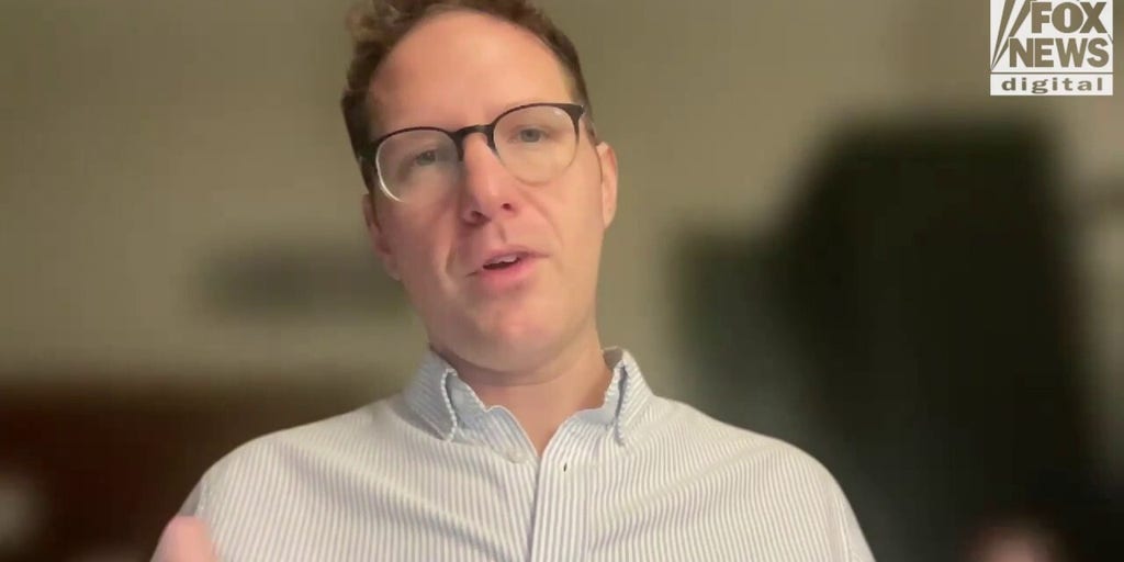 Expert warns US extremists are exploiting social media for money and power