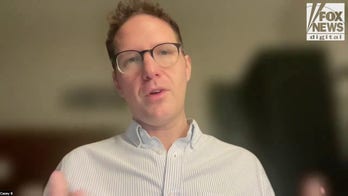 Expert warns US extremists are exploiting social media for money and power