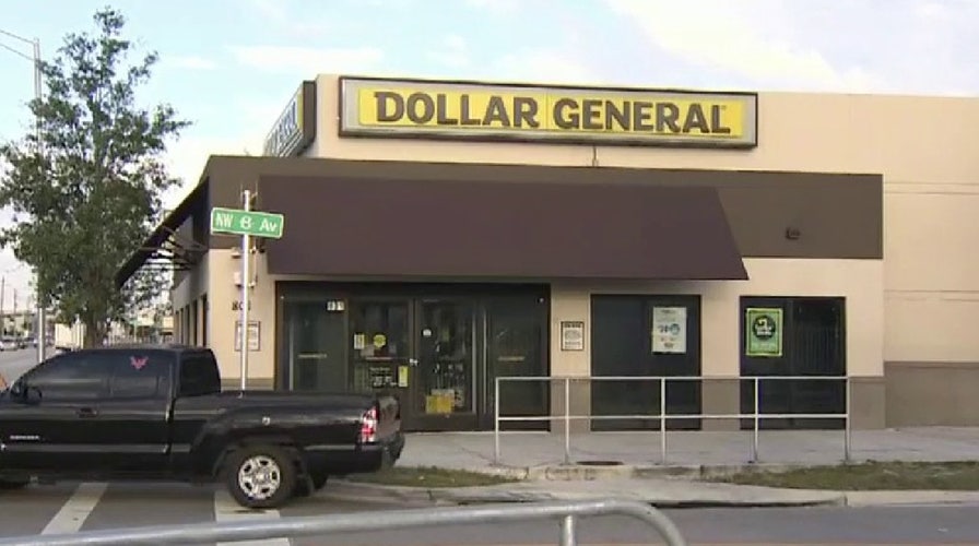 COVID-19 outbreak sparks hiring spree at major retailers