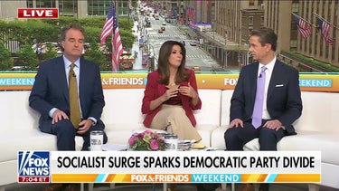 Socialist surge sparks Democratic Party divide