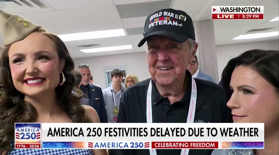 Peter Doocy speaks with WWII hero and performers during weather delay