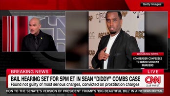 'Deadline' editor suggests Diddy can be forgiven like Bill Clinton after trial