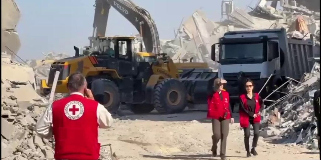 Red Cross monitors Hamas excavation in Gaza for missing Israeli hostages | Fox News Video