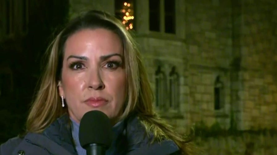 Sara Carter speaks with UPenn students following president's resignation