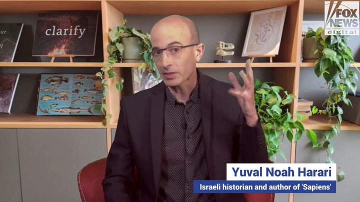  Yuval Noah Harari: A dictatorship in Israel could ‘destabilize’ the entire Middle East
