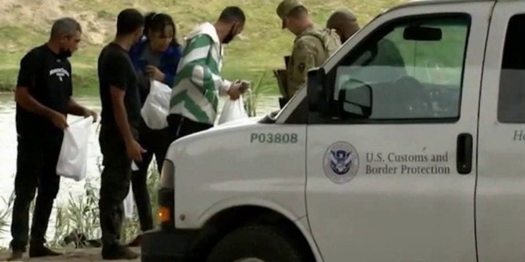 The Border Crisis Head Toward Mega-Crisis | Fox News Video