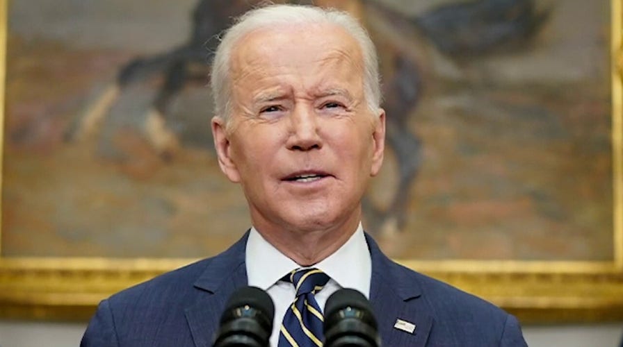 Democrats scramble to fight high gas prices as Biden blames Putin
