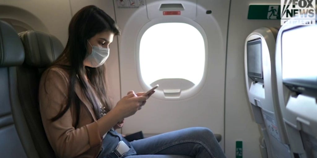 Doctor shares his top tips for staying healthy during holiday travel