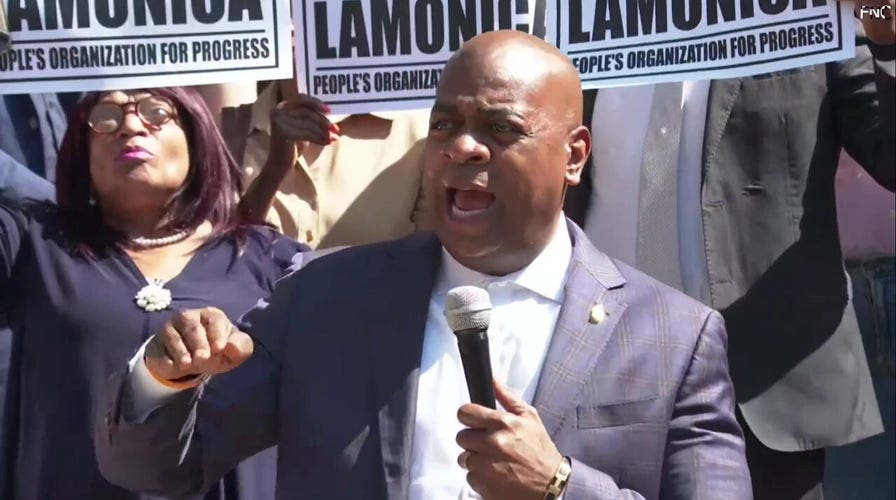 Newark Mayor Ras Baraka speaks outside NJ courthouse as Dem rep faces charges for Newark ICE facility incident