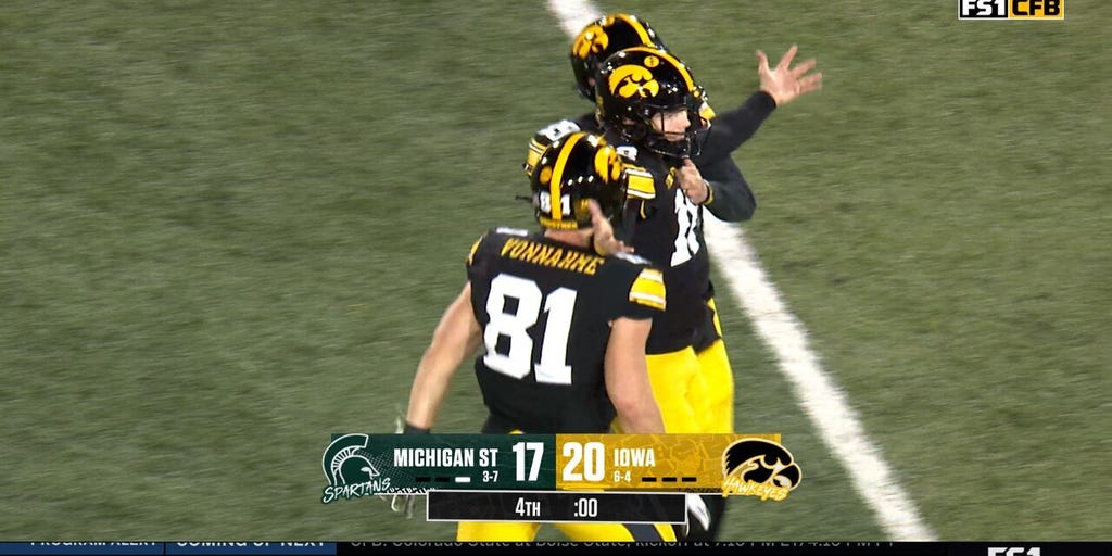 Drew Stevens drills game-winning 44-yard FG to give Iowa win over Michigan State