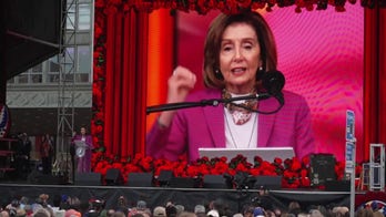 Nancy Pelosi speaks at tribute for Grateful Dead legend Bob Weir