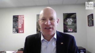 City of Jacksonville passes law criminalizing illegal immigration as council member touts 'public safety' benefits - Fox News