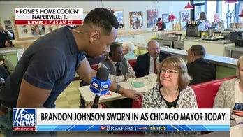 Daughter of late Chicago cop frustrated by crime surge: 'Not the city he was sworn to protect'