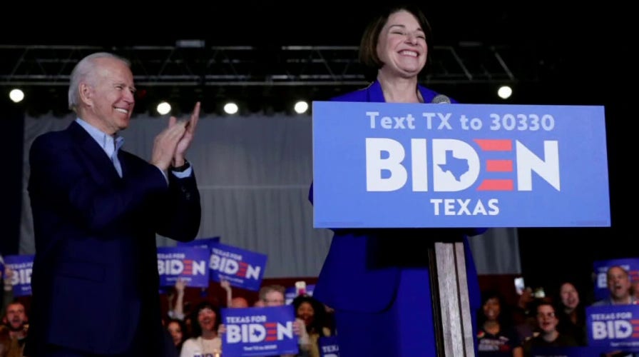 Klobuchar encourages Biden to pick black female 